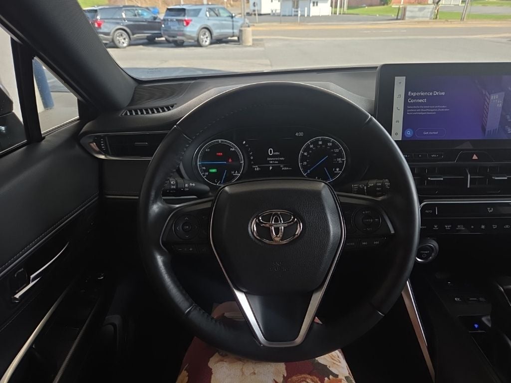 2023 Toyota Venza XLE