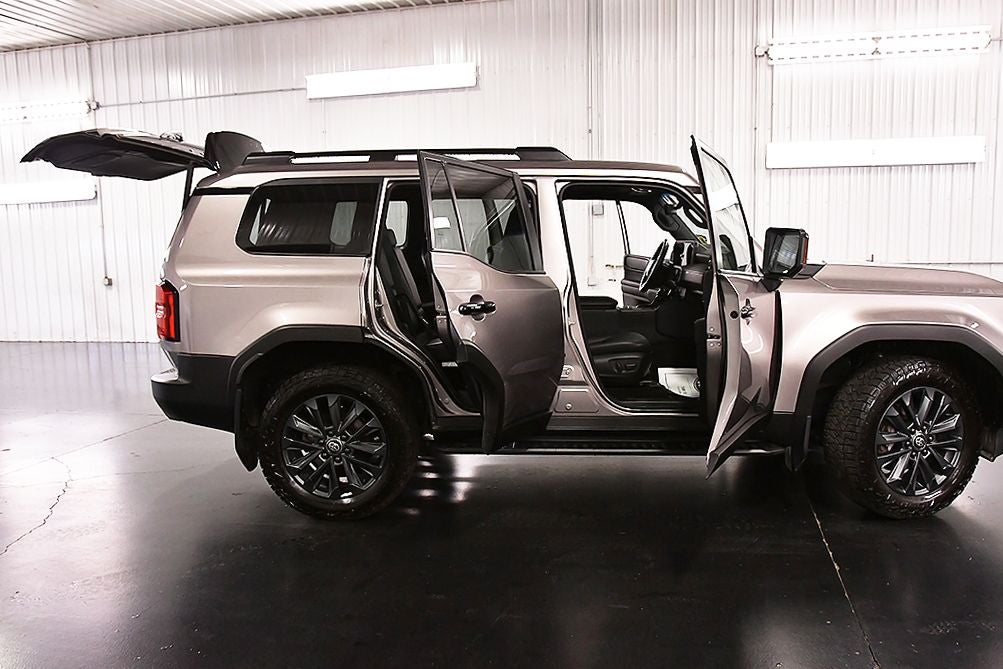 2024 Toyota Land Cruiser Base