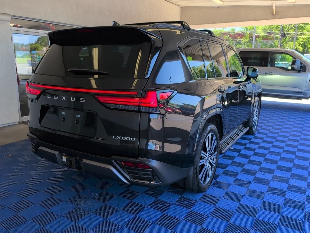 2024 Lexus LX 600 Luxury