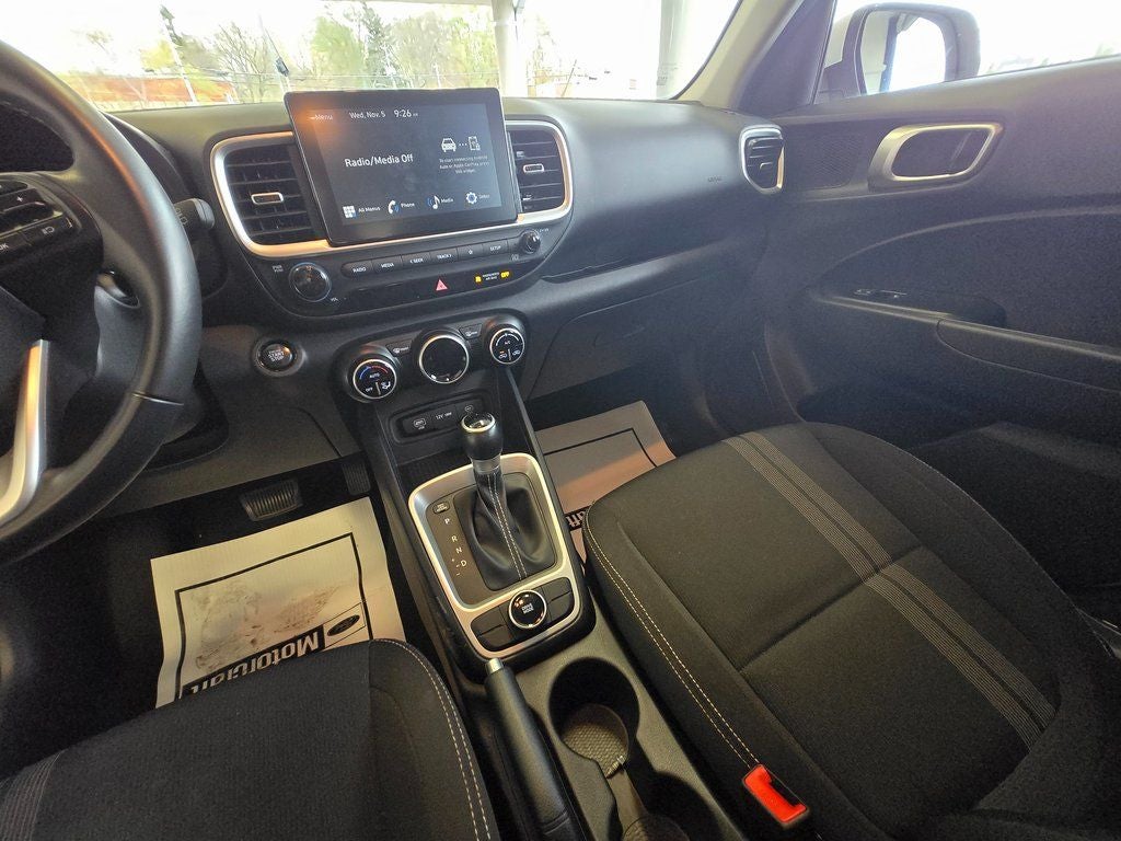 2024 Hyundai Venue SEL