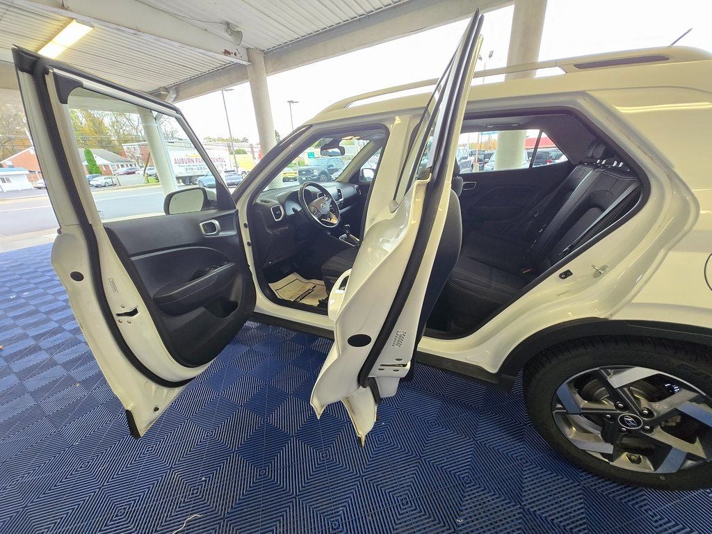 2024 Hyundai Venue SEL