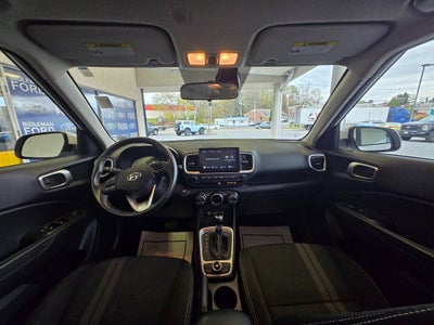 2024 Hyundai Venue SEL