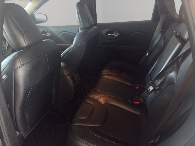 2022 Jeep Cherokee Trailhawk