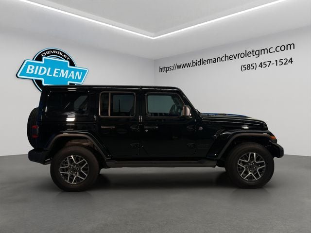 2025 Jeep Wrangler Sahara V6