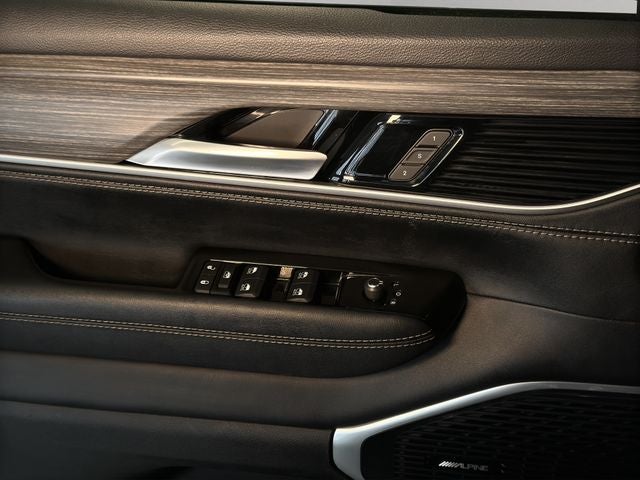 2024 Jeep Wagoneer L Series III