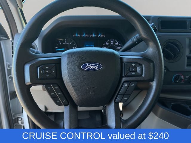2022 Ford E-350SD Base Cutaway