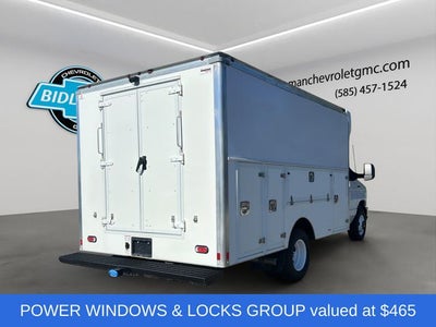 2022 Ford E-350SD Base Cutaway