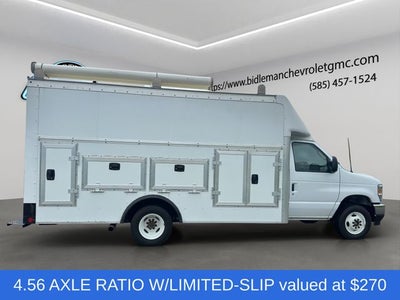2024 Ford E-450SD Base