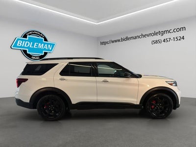 2021 Ford Explorer ST 1