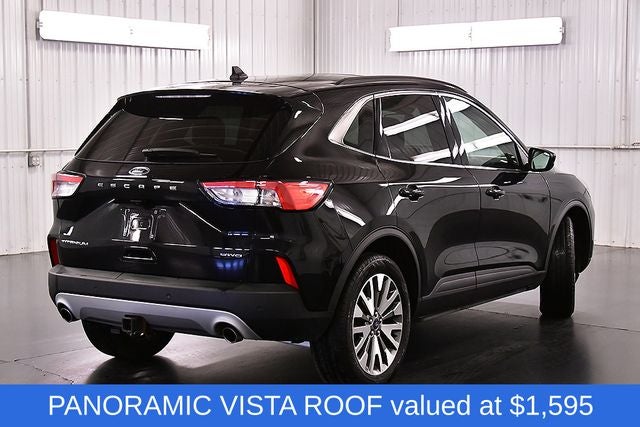 2022 Ford Escape Titanium