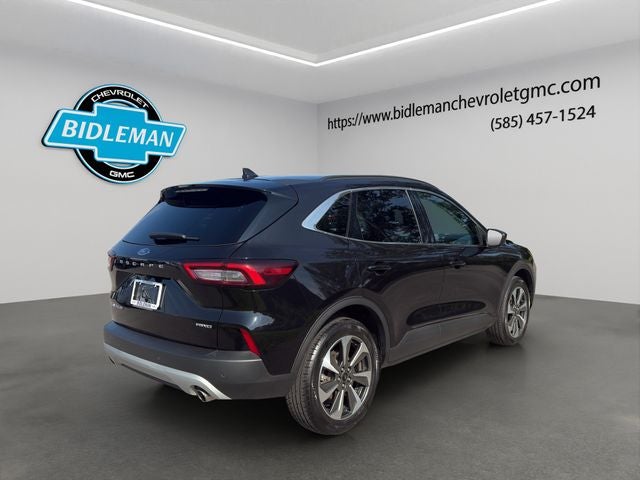 2025 Ford Escape Platinum