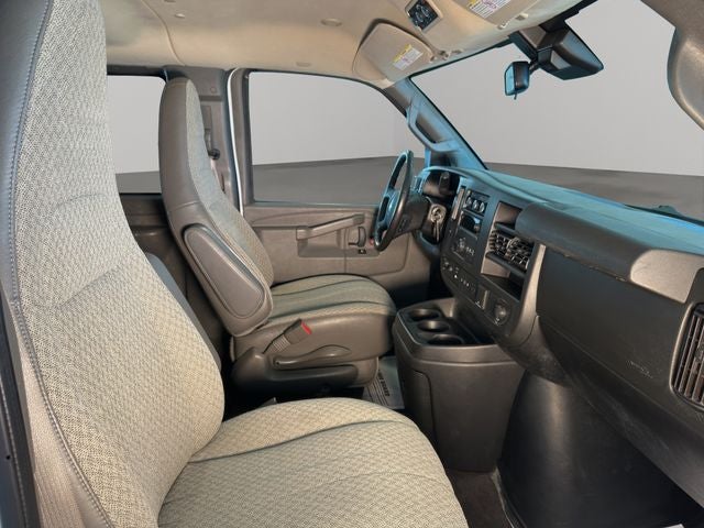 2021 Chevrolet Express 3500 LT Passenger