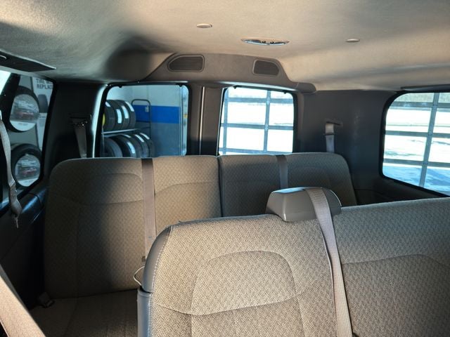 2021 Chevrolet Express 3500 LT Passenger