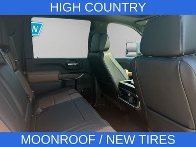 2022 Chevrolet Silverado 3500HD High Country Z71