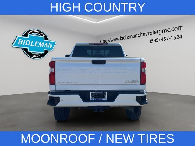 2022 Chevrolet Silverado 3500HD High Country Z71