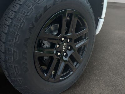 2022 Chevrolet Silverado 1500 Custom Rally Edition