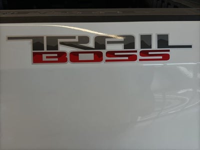 2021 Chevrolet Silverado 1500 LT Trail Boss Dark Essentials