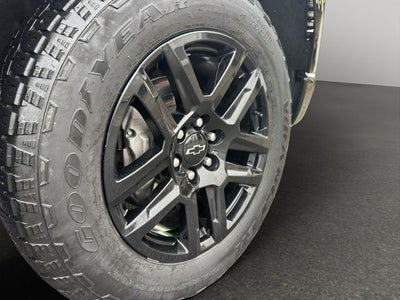 2023 Chevrolet Silverado 1500 RST Z71 Dark Essentials