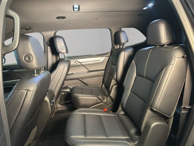 2024 GMC Acadia Elevation Black Edition