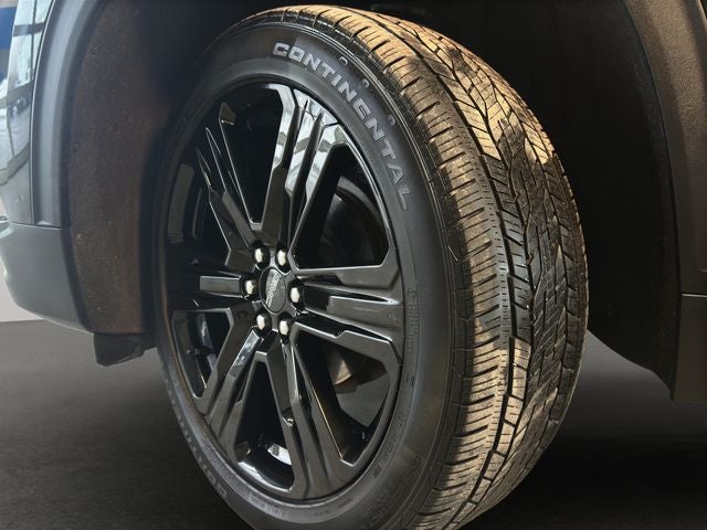 2024 GMC Acadia Elevation Black Edition