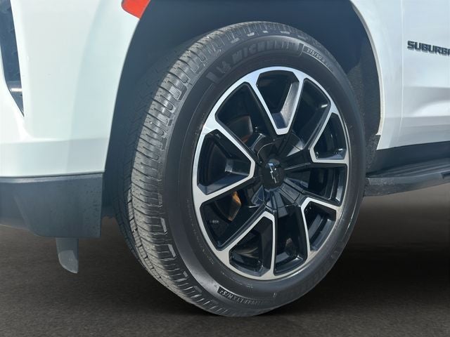 2022 Chevrolet Suburban RST