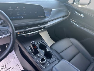 2024 Cadillac XT4 Sport