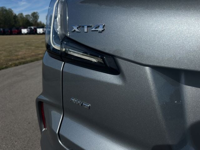 2024 Cadillac XT4 Sport