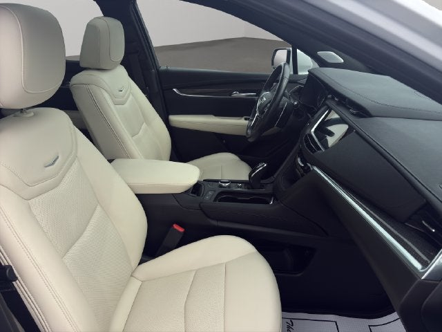 2024 Cadillac XT5 Sport