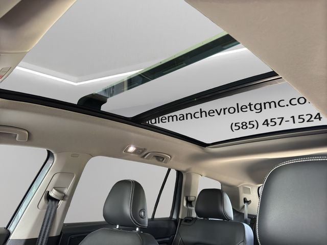 2023 Volkswagen Atlas 3.6L V6 SEL Premium R-Line