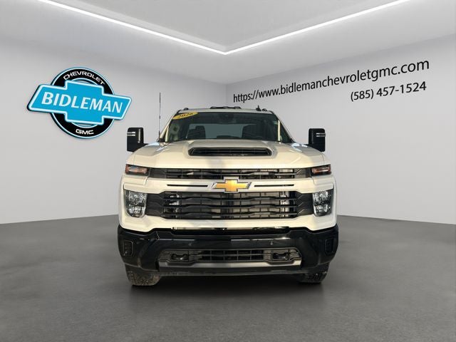 2026 Chevrolet Silverado 2500HD Custom