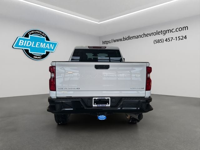 2026 Chevrolet Silverado 2500HD Custom