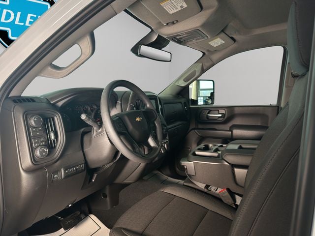 2026 Chevrolet Silverado 2500HD Custom