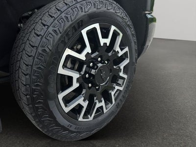 2024 Chevrolet Silverado 2500HD High Country Z71 Dark Essentials
