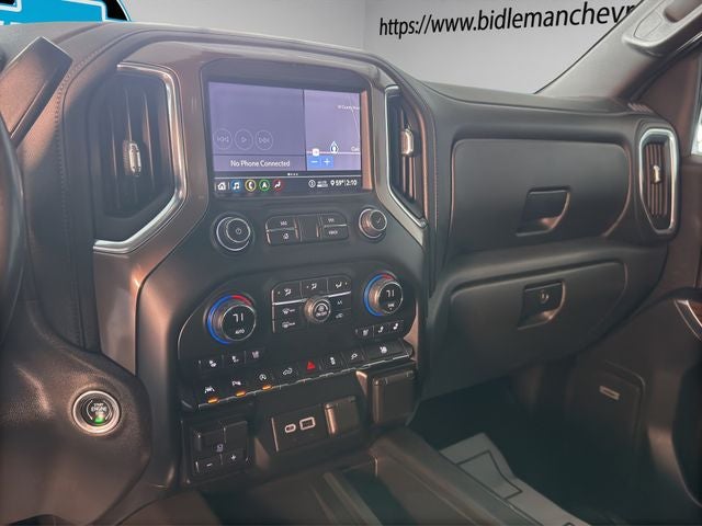 2020 Chevrolet Silverado 1500 High Country Dark Essentials