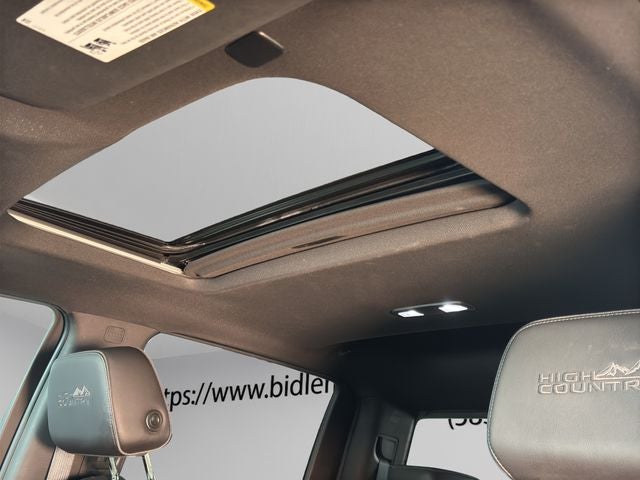 2020 Chevrolet Silverado 1500 High Country Dark Essentials