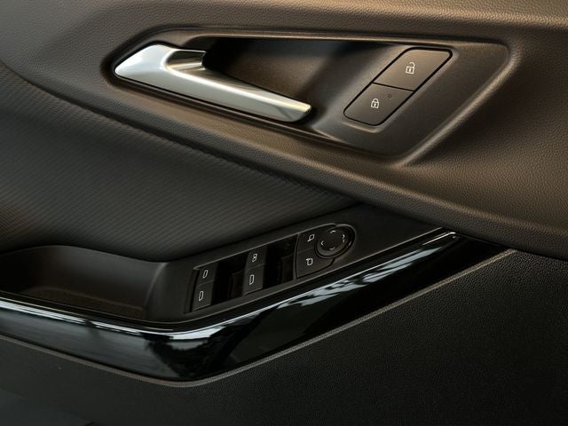 2026 Chevrolet Equinox LT Midnight Edition