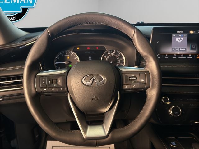 2023 INFINITI QX60 PURE