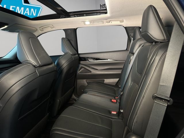 2023 INFINITI QX60 PURE