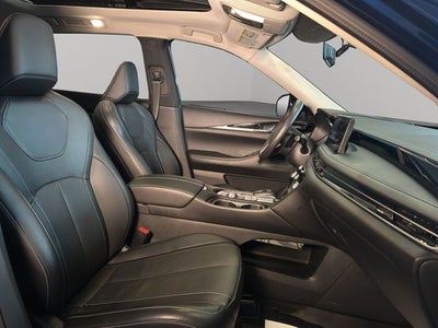 2023 INFINITI QX60 PURE