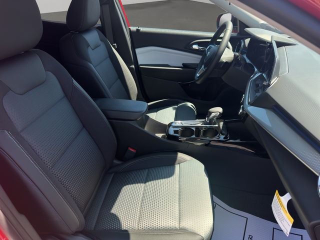 2026 Chevrolet Trax LT Midnight Edition
