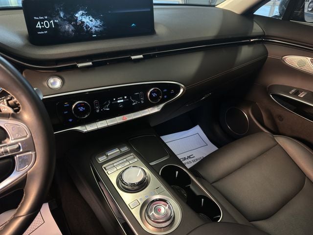 2025 Genesis GV70 2.5T