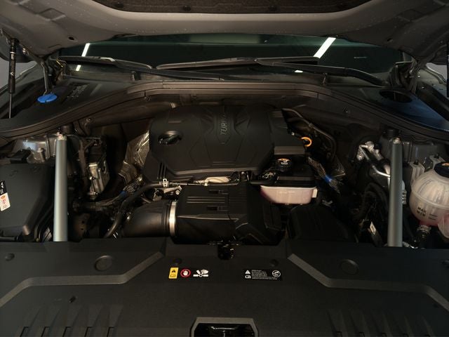 2025 Genesis GV70 2.5T