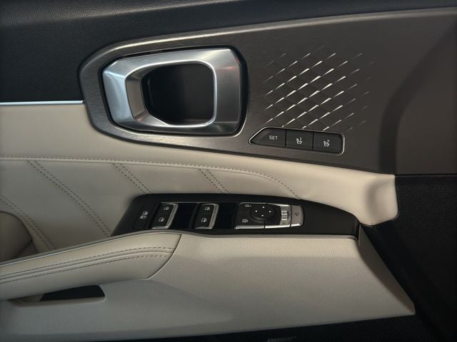 2023 Kia Sorento Plug-In Hybrid SX Prestige