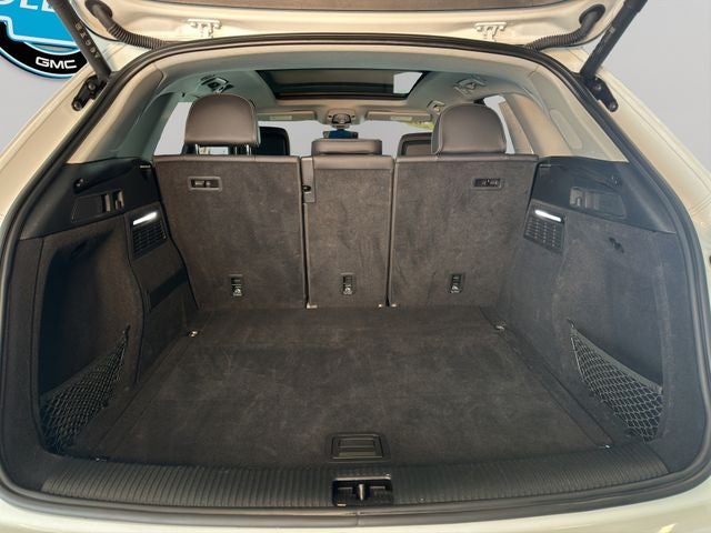 2024 Audi Q5 45 S line Premium quattro