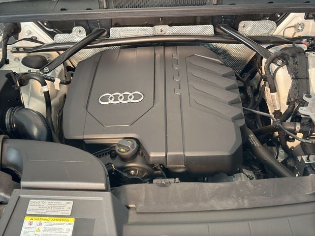 2024 Audi Q5 45 S line Premium quattro