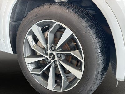 2024 Audi Q5 45 S line Premium quattro