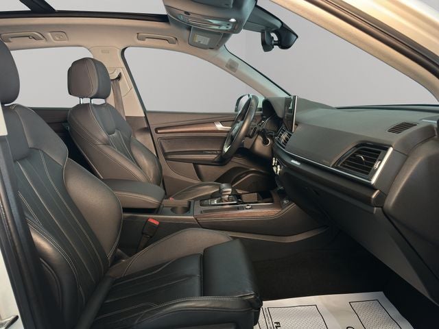 2024 Audi Q5 45 S line Premium quattro