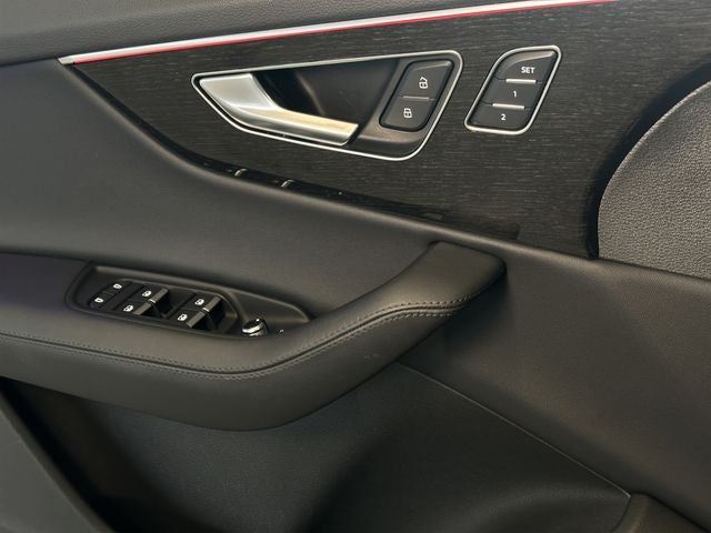 2024 Audi Q7 55 Premium Plus quattro