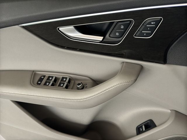 2024 Audi Q7 55 Premium Plus quattro