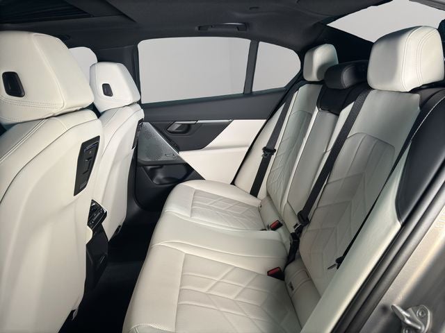 2024 BMW 5 Series 540i xDrive